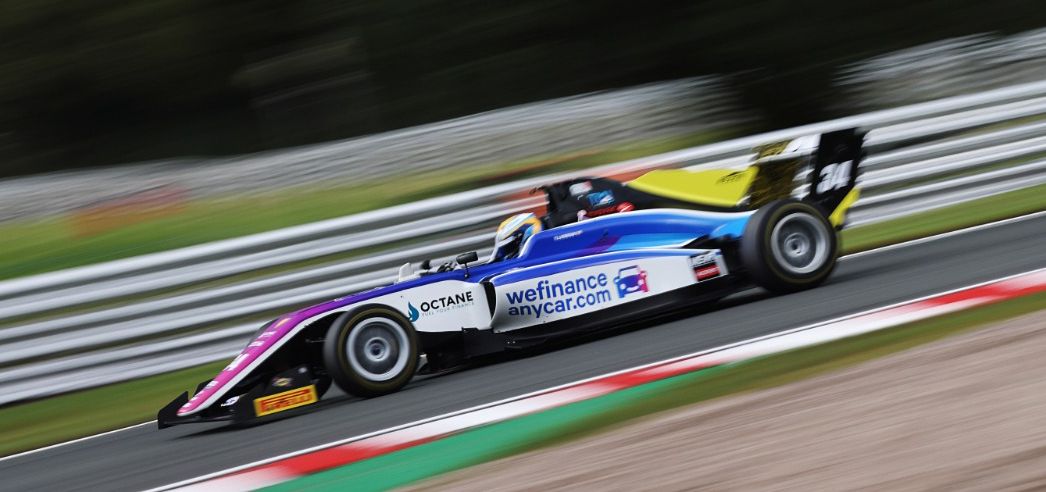 You are currently viewing Tom Lebbon strengthens top eight bid at Oulton Park